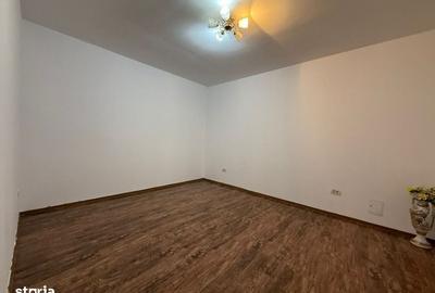 Casă cu 2 camere semidecomandat în Central