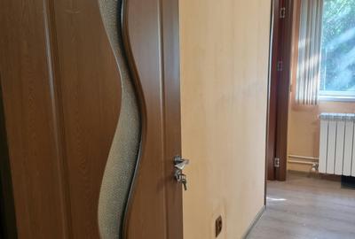 Apartament cu 2 camere nedecomandat în Tomis Nord