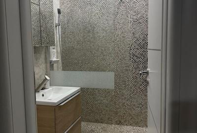 Apartament cu 3 camere în Central - 2