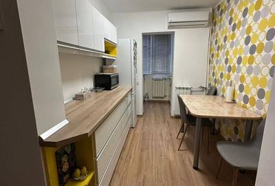 Apartament cu 2 camere decomandat în Central