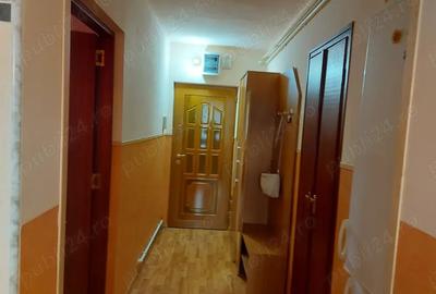 Apartament cu 2 camere semidecomandat în Hunedoara - 3