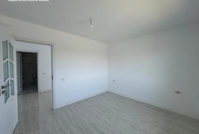 Casă individuală cu 4 camere cu Canalizare în Exterior Nord - 10
