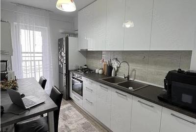 Apartament cu 2 camere decomandat în Theodor Pallady