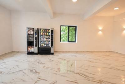Spațiu comercial, de 500 mp, în Central - 1