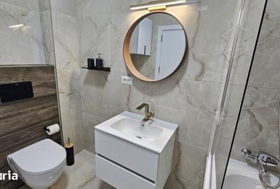 Apartament cu 2 camere în Apărătorii Patriei