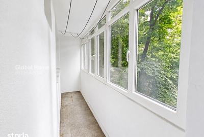 Apartament cu 2 camere semidecomandat în 1 Mai