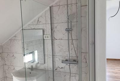 Casă cu 4 camere în Drăganu