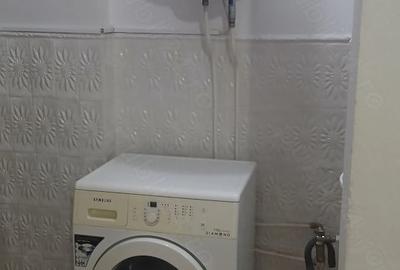 Garsonieră decomandată în Micro 19 - 9