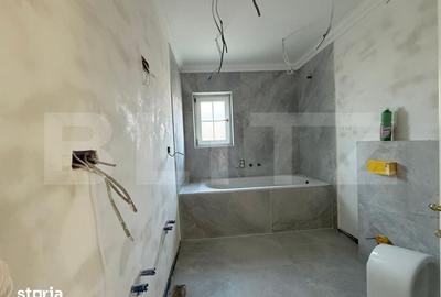 Casă cu 5 camere cu Teren 600 Mp în Central