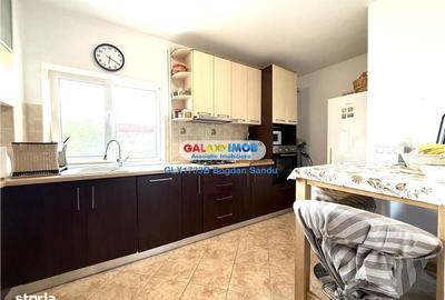 Apartament cu 3 camere decomandat în Dudu - 10
