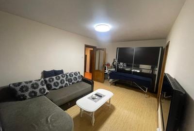 Apartament cu 2 camere decomandat, mobilat în Valea Rosie