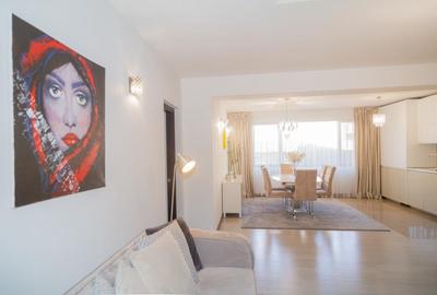 Apartament cu 3 camere decomandat, mobilat în Străulești
