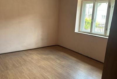 Casă cu 3 camere în Tileagd