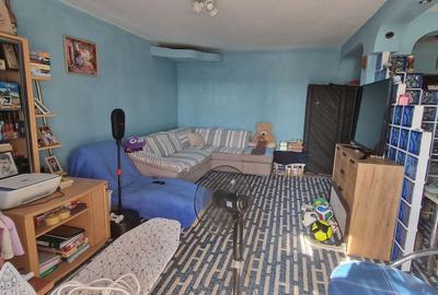 Apartament cu 2 camere decomandat în Gara