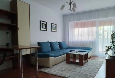 Apartament cu 2 camere decomandat, mobilat în Faleza Nord