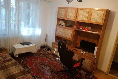 Apartament cu 2 camere semidecomandat în Hipodrom