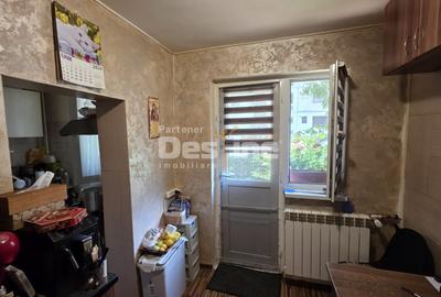 Apartament cu 2 camere semidecomandat, mobilat în Valea Rosie - 12