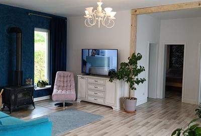 Casă cu 5 camere cu Teren 2300 Mp în Bran - 2