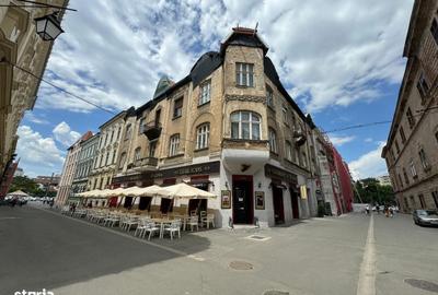 Apartament cu 3 camere semidecomandat în P-ța Unirii