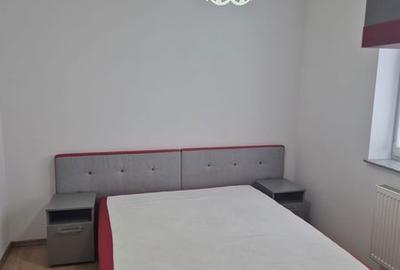 Apartament cu 3 camere în Central - 3