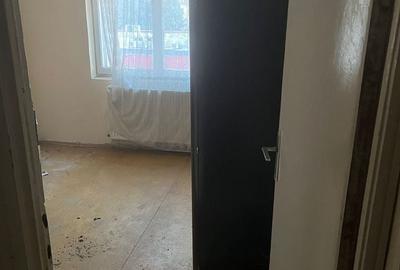 Apartament cu 3 camere în 1 Mai - 1