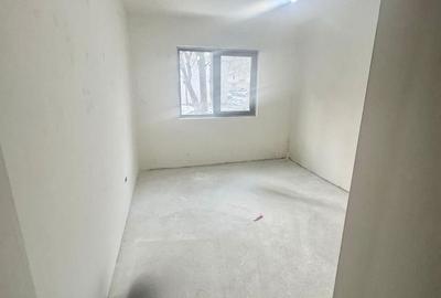 Apartament cu 4 camere în Uiești - 6