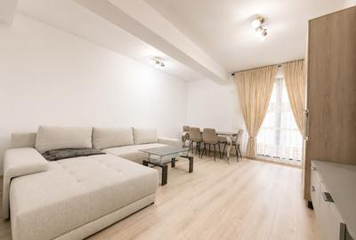 Apartament cu 2 camere decomandat, mobilat în Palazu Mare