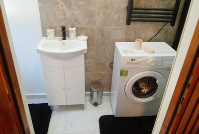 Casă cu Teren 50 Mp în Albești