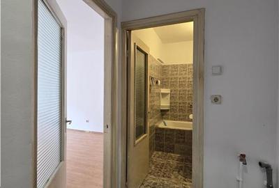 Garsonieră decomandată în Sânmartin - 6