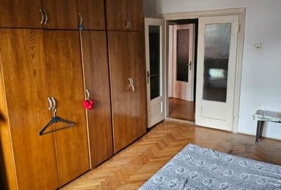 Casă individuală cu 3 camere cu Canalizare în Giurgiului - 1