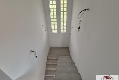 Casă individuală cu 6 camere cu Teren 804 Mp în Ciumbrud - 8