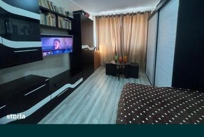 Garsonieră decomandată în Costi - 2