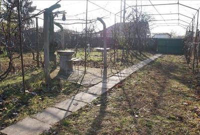 Casă individuală cu 4 camere cu Teren 2066 Mp în Ghindeni - 2