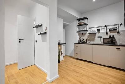 Apartament cu 3 camere decomandat, mobilat în Centrul Istoric - 3