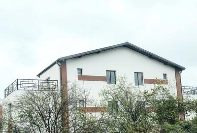 Apartament cu 3 camere decomandat în Chiajna