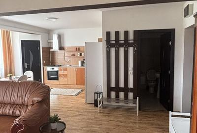Apartament cu 2 camere decomandat în Central - 4