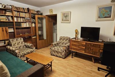 Apartament cu 2 camere în Drumul Taberei
