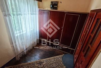 Casă cu 4 camere cu Teren 500 Mp în Central