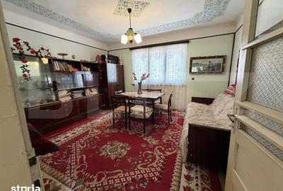 Casă cu 4 camere cu Teren 800 Mp în Gârbou