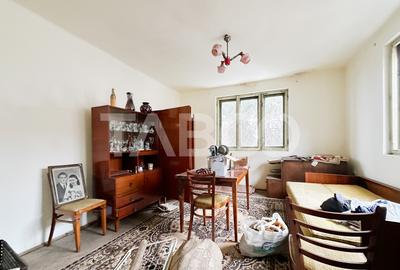 Duplex cu 5 camere cu Canalizare în Gruia - 1