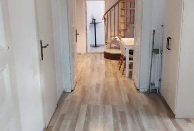 Casă cu 3 camere cu Teren 122 Mp în Central