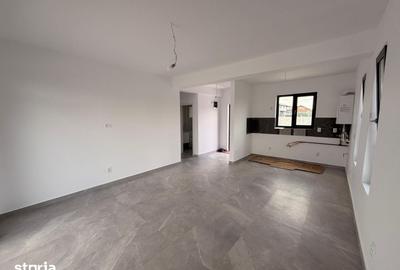 Casă cu 3 camere cu Teren 378 Mp în Berceni - 1