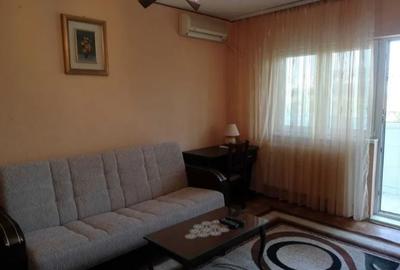 Apartament cu 2 camere semidecomandat, mobilat în Tineretului