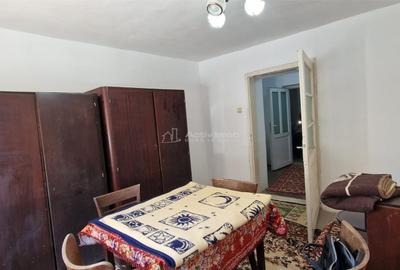 Casă cu 2 camere cu Canalizare în Sud