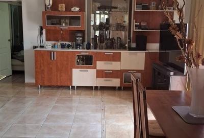 Apartament cu 3 camere decomandat în Ultracentral