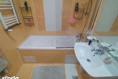 Apartament cu 3 camere în Centru Civic - 2
