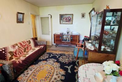 Apartament cu 3 camere decomandat în Republicii - 7