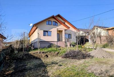 Casă cu 3 camere cu Teren 600 Mp în Tomești - 5