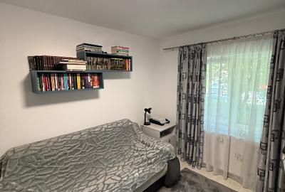 Apartament cu 4 camere decomandat în Florilor - 3