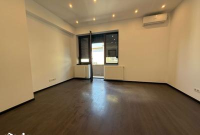 Apartament cu 3 camere în Ultracentral - 7